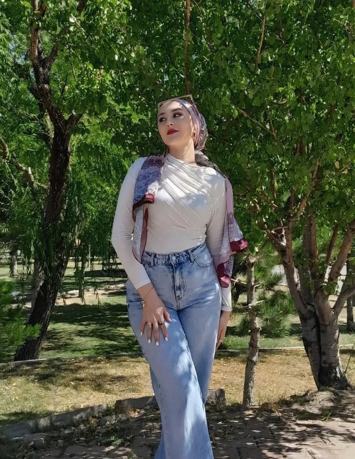 Güneşli Heyecanlı Bayan Escort Bayan Yasemin
